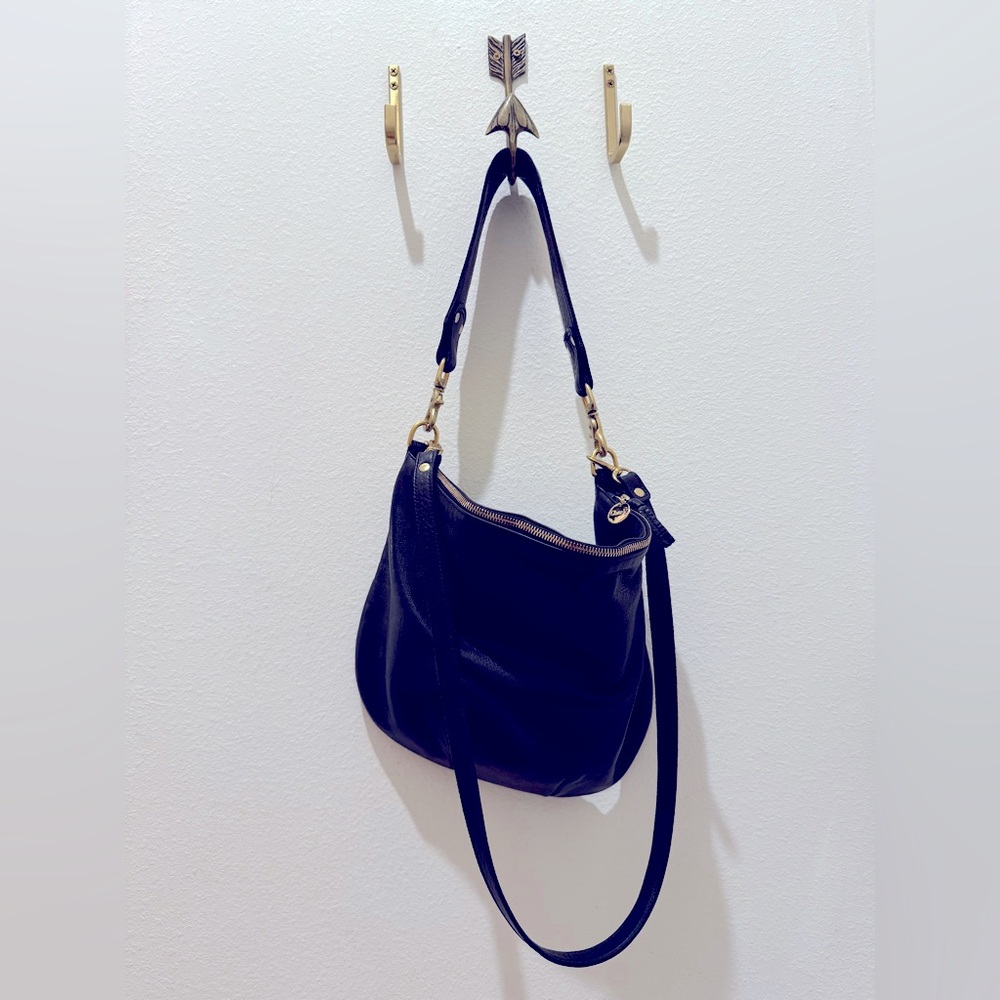 Clare V black Italian leather moyen messenger
